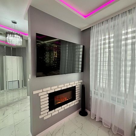 Apartament "Prezydencki Deluxe" Centrum Z Duza Wanna Dla Dwojga Gniezno Exterior foto